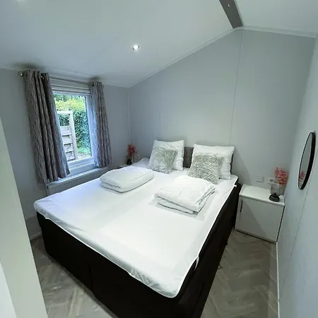 Blissful Modern, Luxe & Sauna *