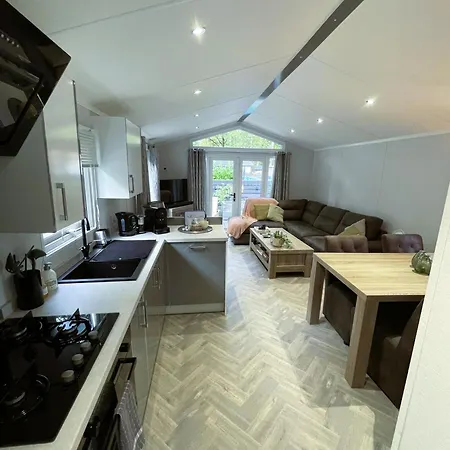 Chalet Blissful Modern, Luxe & Sauna *